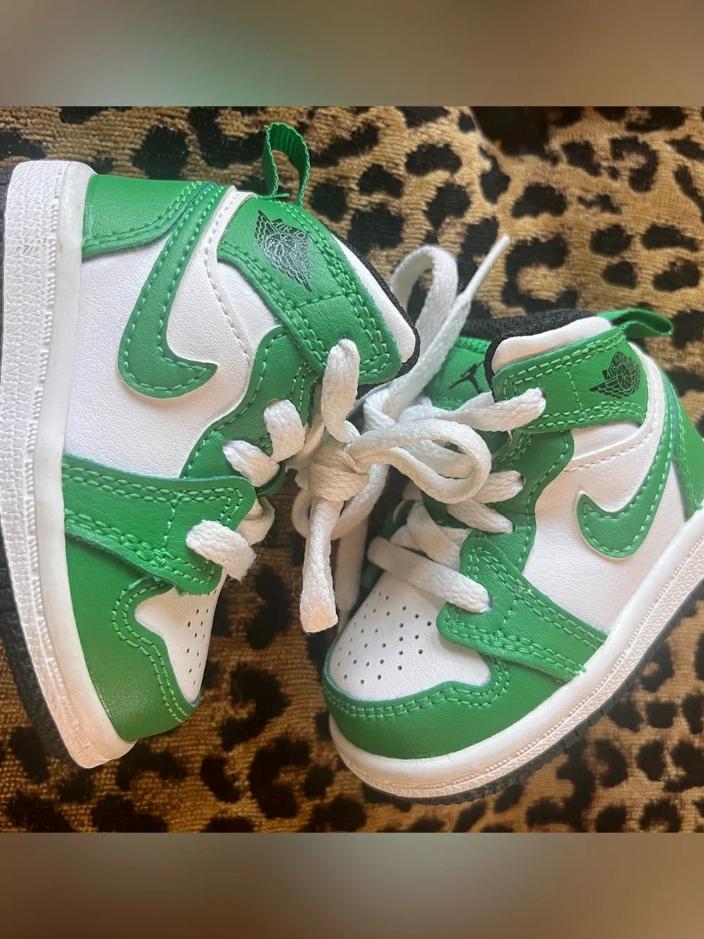 Toddler Retro 1 Jordan Shoes Size 2C NWOB
